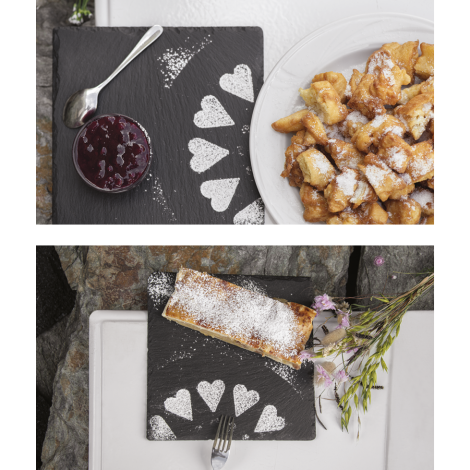 Lo speciale Hüttenschmarrn e uno strudel di mele splendidamente decorato.